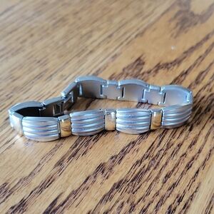 Two-Tone Link Bracelet
